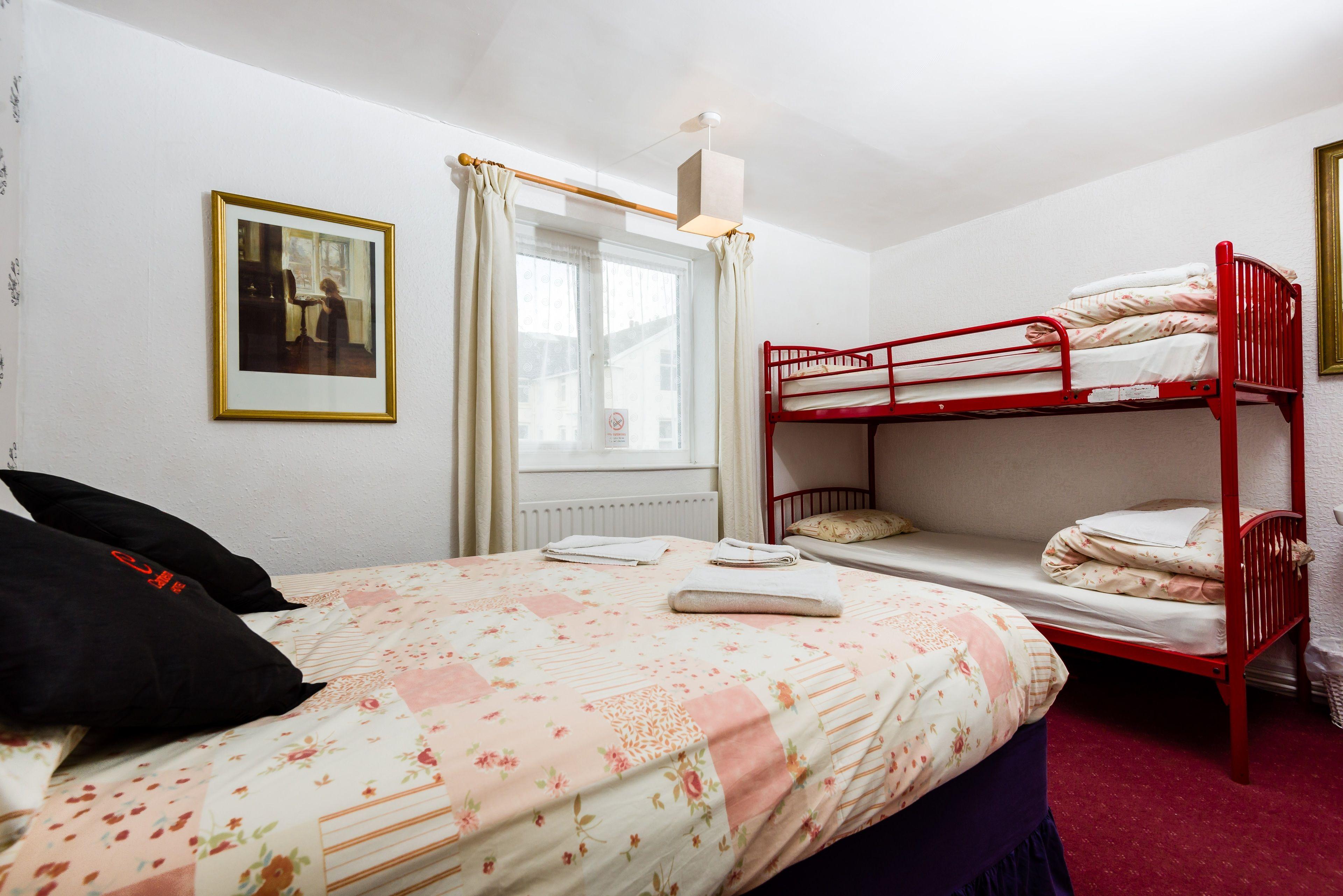 Uk Travel & Hospitality Ltd Ta Canberra Hotel, Blackpool